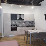 Matt House